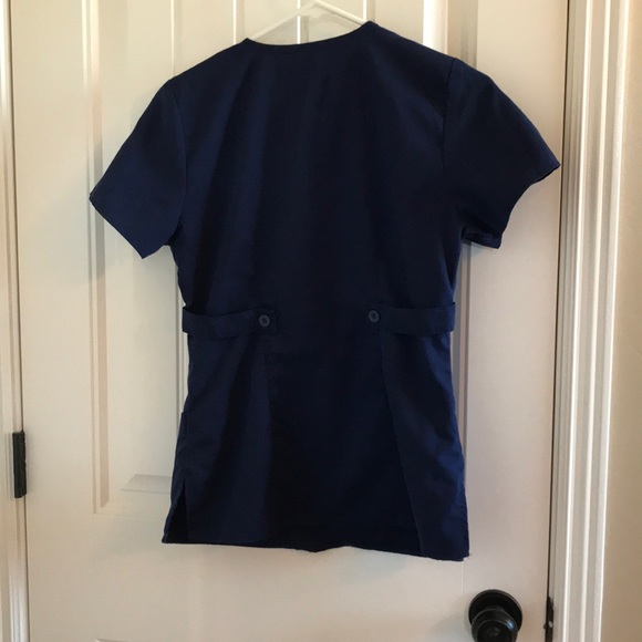 Grey’s Anatomy scrub top - Picture 2 of 2
